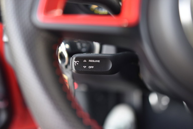 Porsche 991.2 GT3 Touring