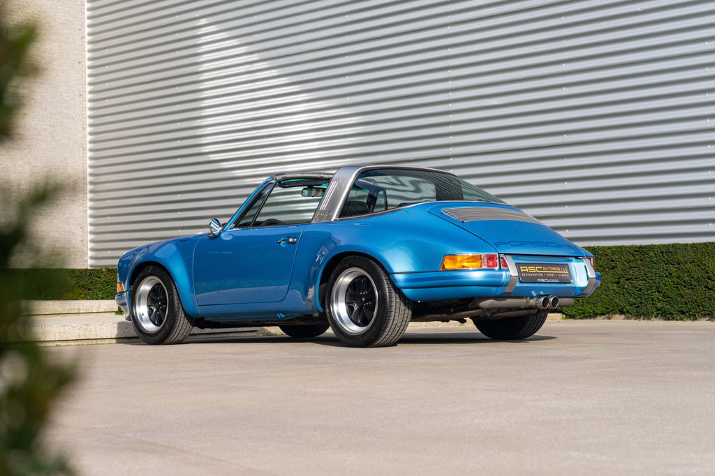 Porsche 911 Backdate