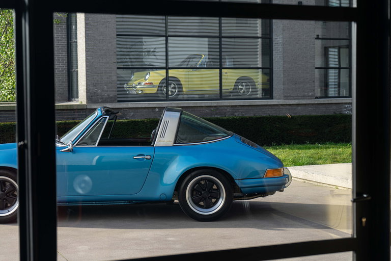 Porsche 911 Backdate