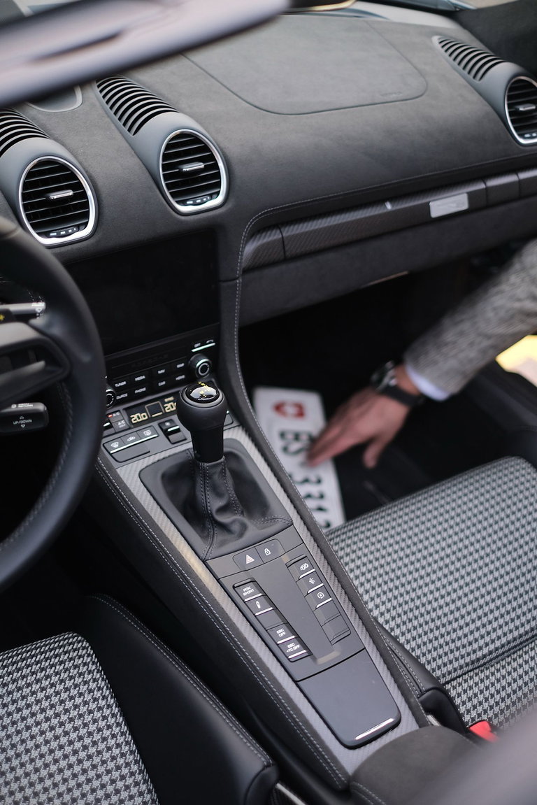 Porsche 718 Spyder RS