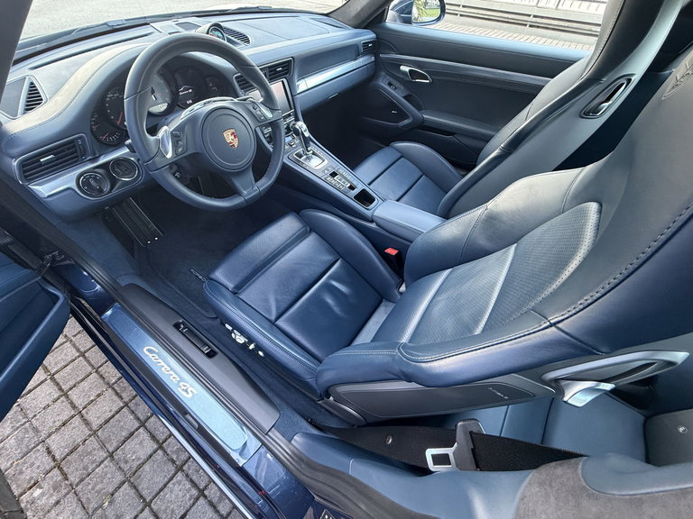 Porsche 991 Carrera 4S