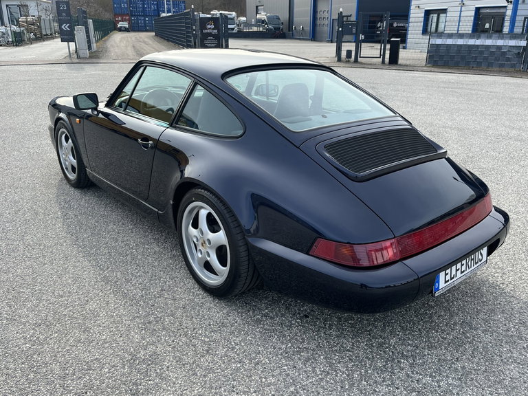 Porsche 964 Carrera 4
