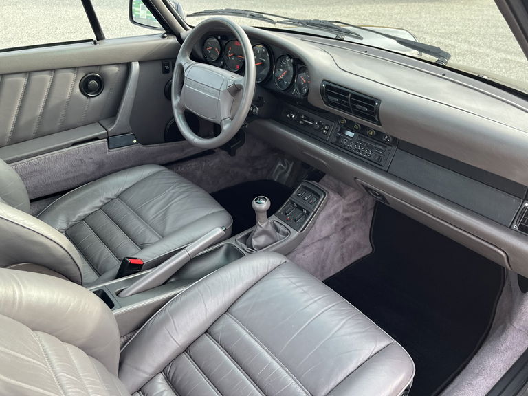 Porsche 964 Carrera 4