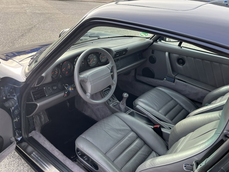 Porsche 964 Carrera 4