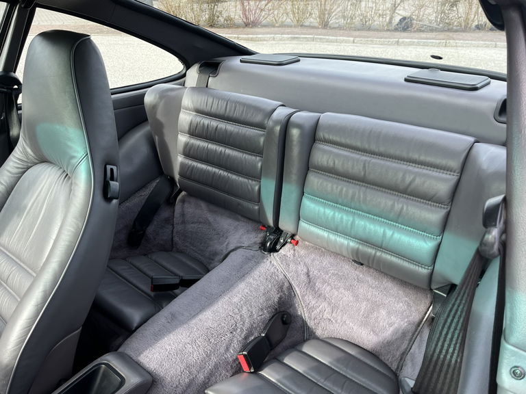 Porsche 964 Carrera 4