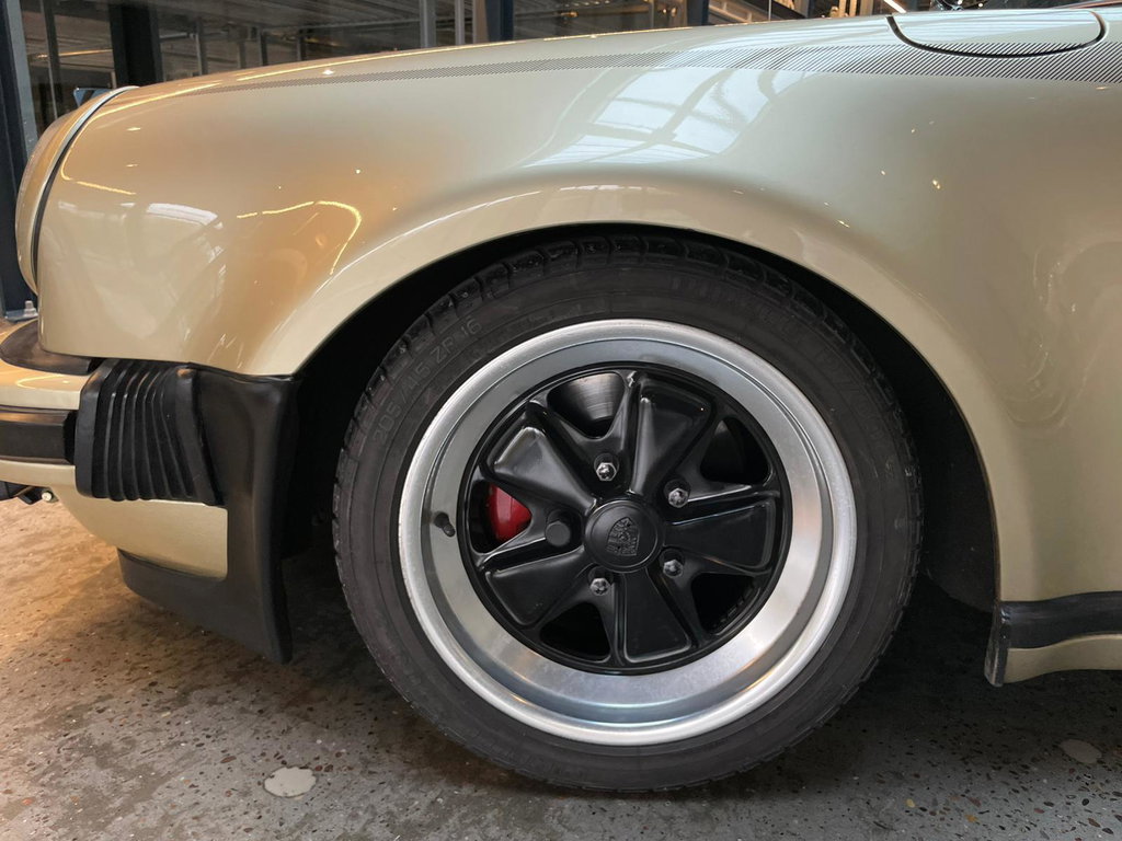 Porsche 911 Turbo 3.0