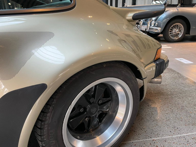 Porsche 911 Turbo 3.0