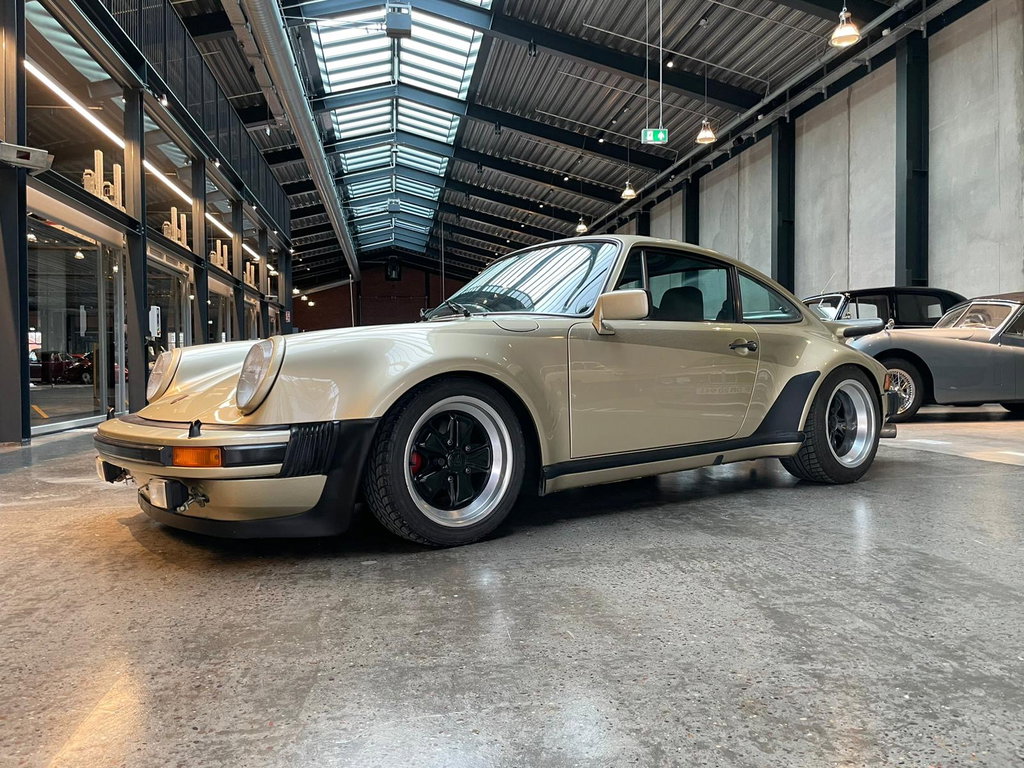 Porsche 911 Turbo 3.0 1977 - elferspot.com - Marketplace for