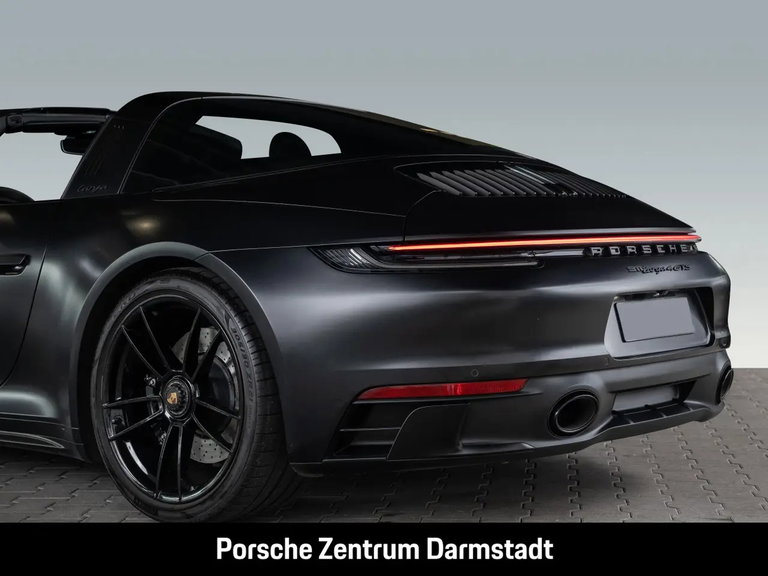Porsche 992 Targa 4 GTS