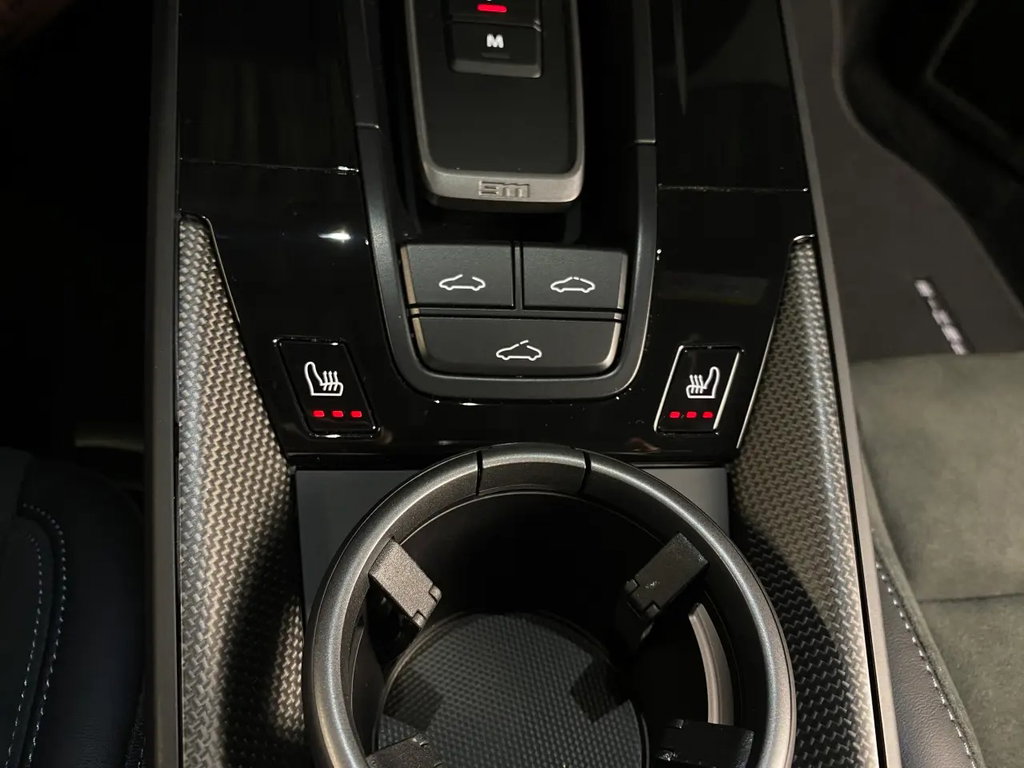 Porsche 992.2 Carrera 4 GTS