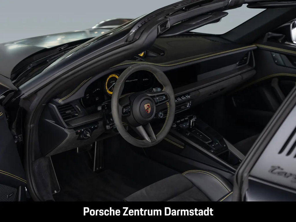 Porsche 992 Targa 4 GTS