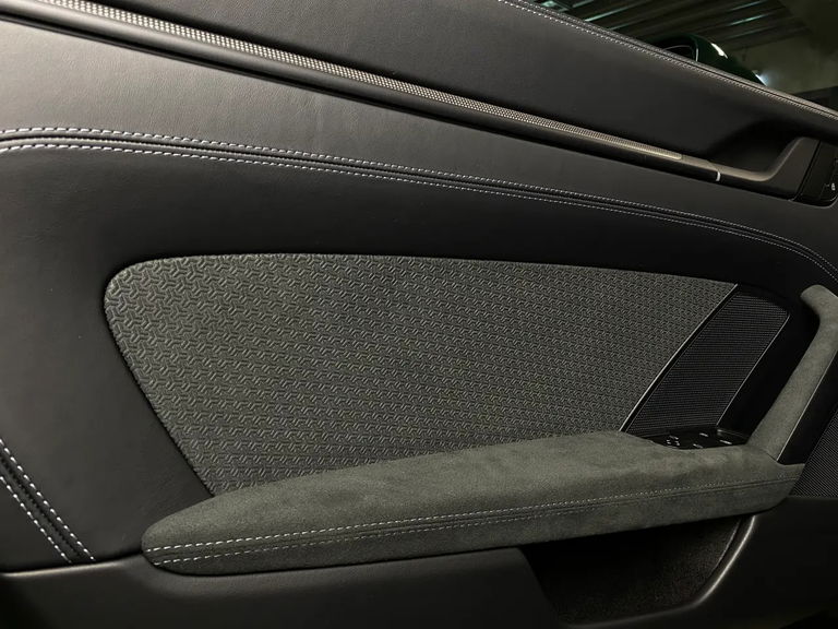 Porsche 992.2 Carrera 4 GTS