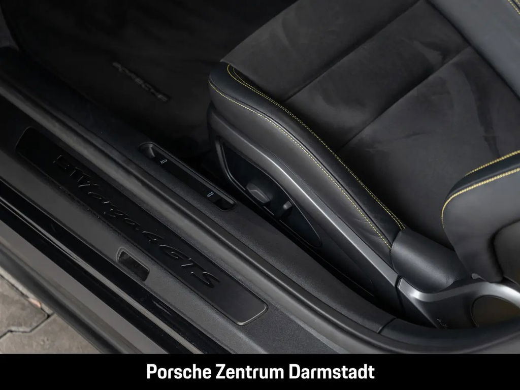 Porsche 992 Targa 4 GTS