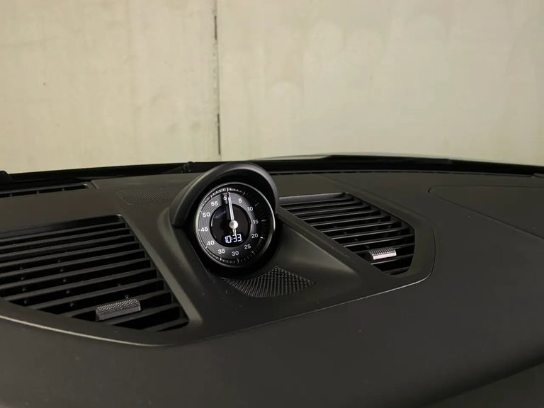 Porsche 992.2 Carrera 4 GTS