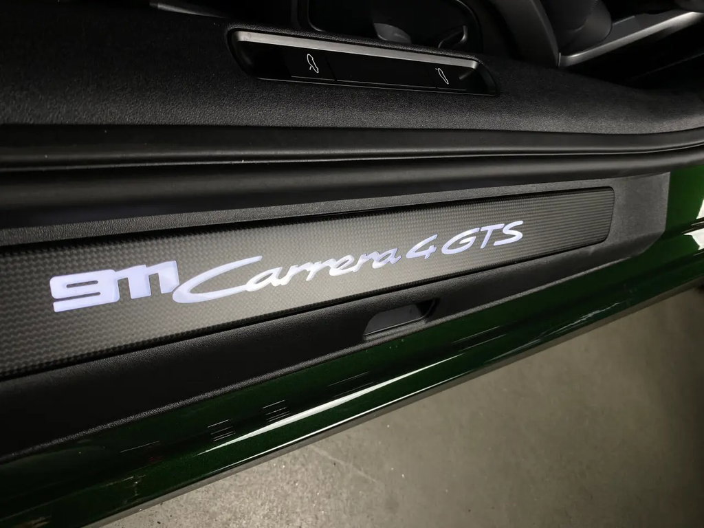 Porsche 992.2 Carrera 4 GTS