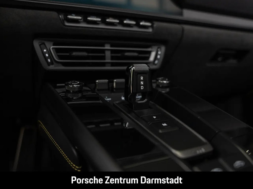 Porsche 992 Targa 4 GTS