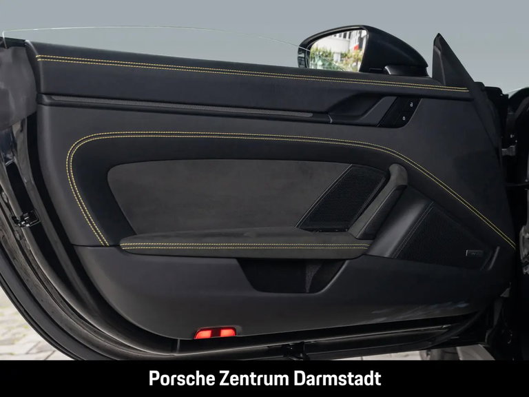 Porsche 992 Targa 4 GTS
