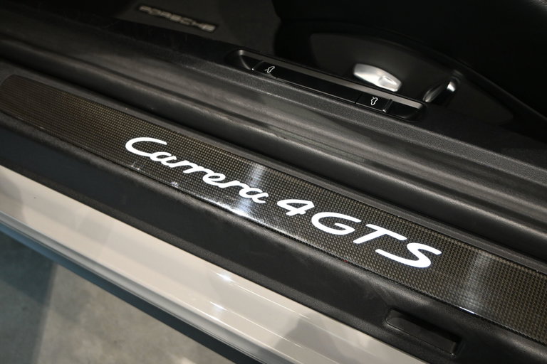 Porsche 991.2 Carrera 4 GTS