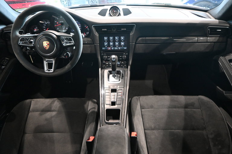 Porsche 991.2 Carrera 4 GTS