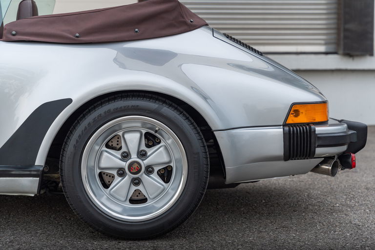 Porsche 911 Carrera 3.2 WTL