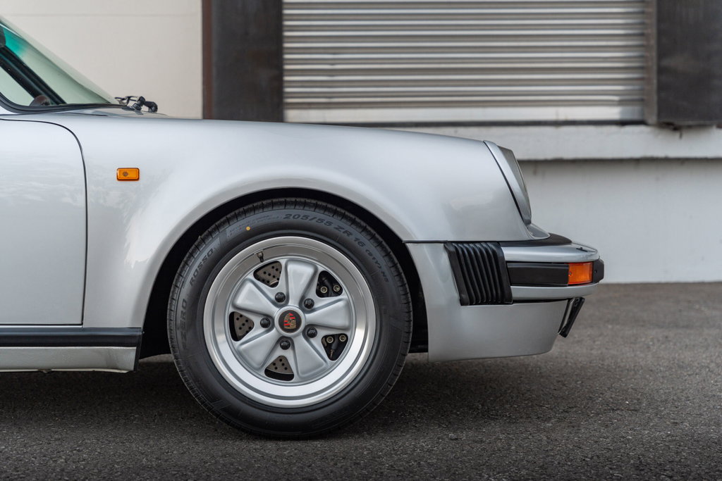 Porsche 911 Carrera 3.2 WTL