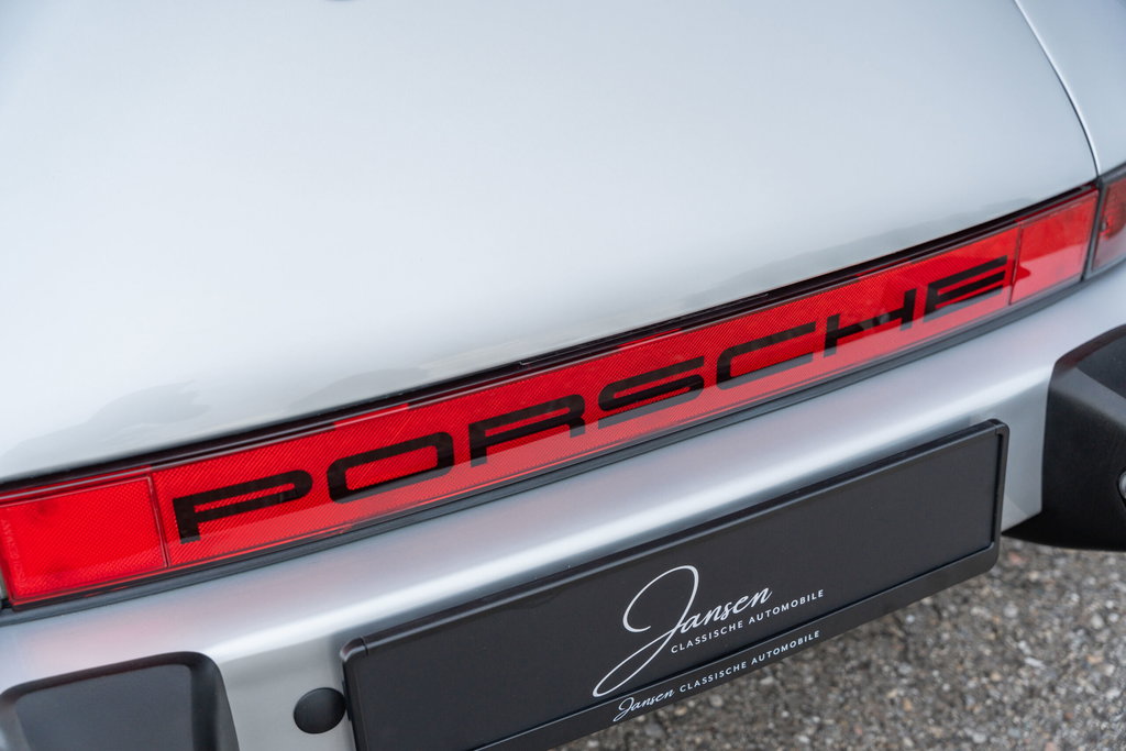 Porsche 911 Carrera 3.2 WTL