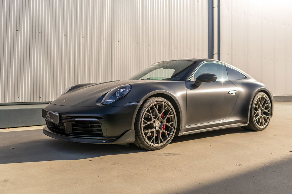 Porsche 992 Carrera 4S