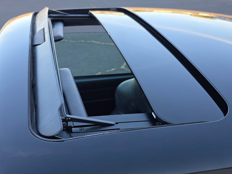 Porsche 993 Carrera 4S