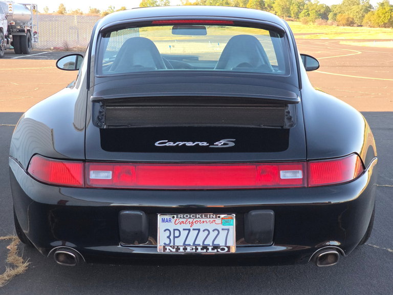 Porsche 993 Carrera 4S
