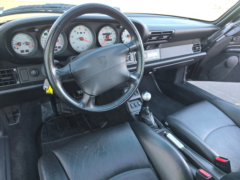 Porsche 993 Carrera 4S