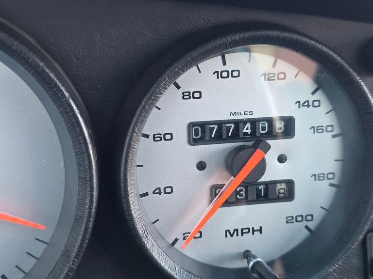 Porsche 993 Carrera 4S