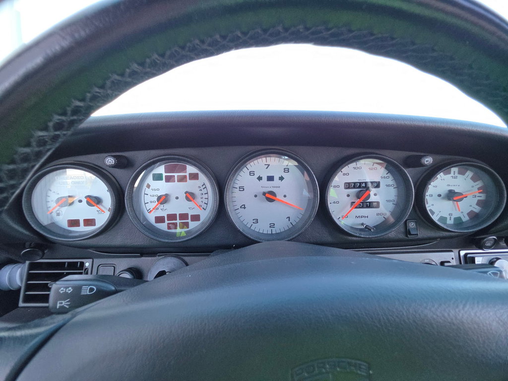 Porsche 993 Carrera 4S