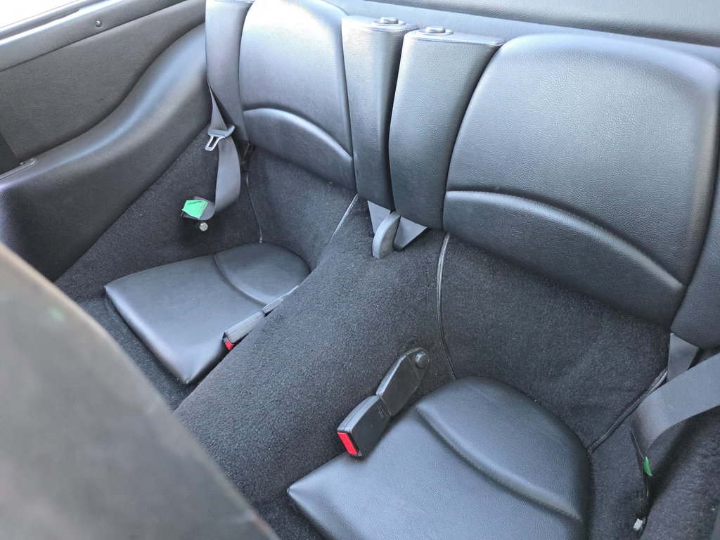 Porsche 993 Carrera 4S