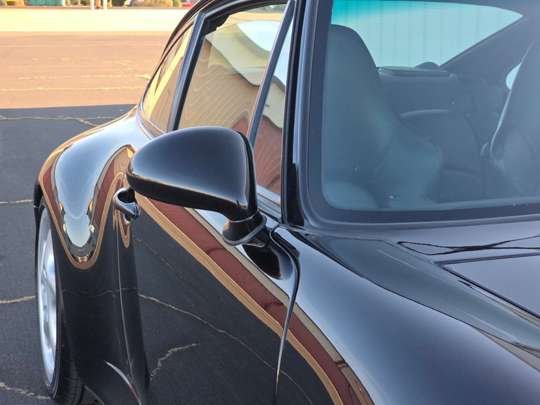 Porsche 993 Carrera 4S