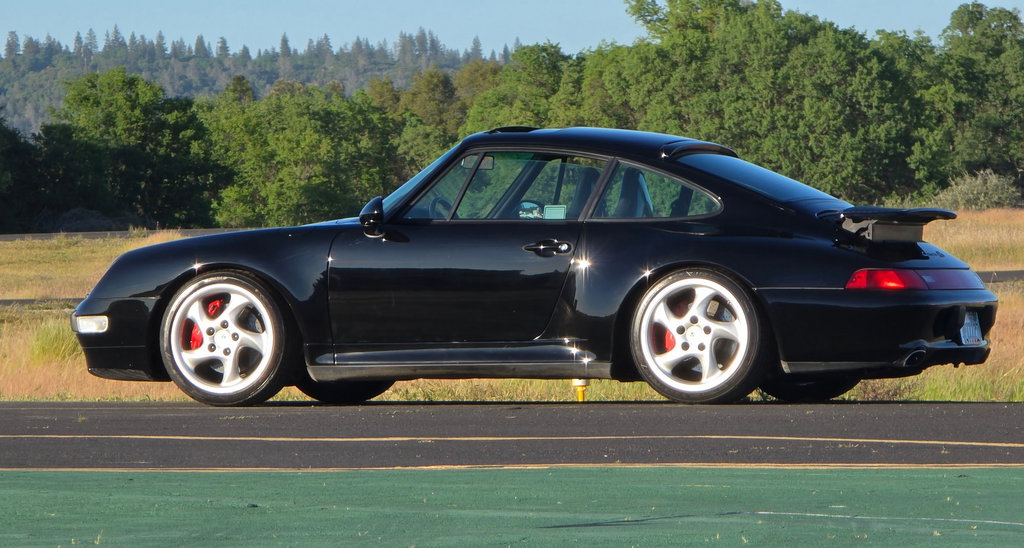 Porsche 993 Carrera 4S