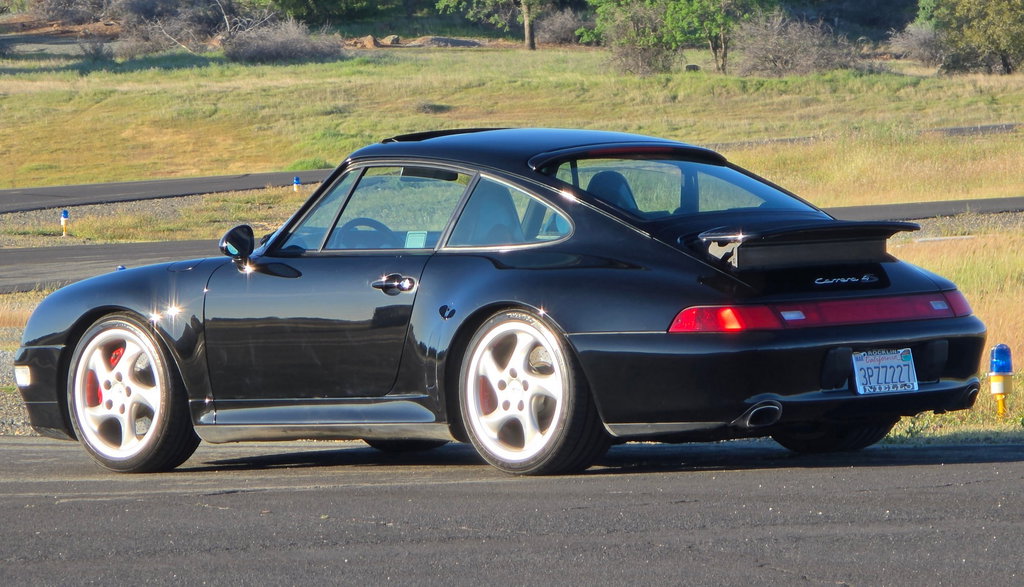 Porsche 993 Carrera 4S