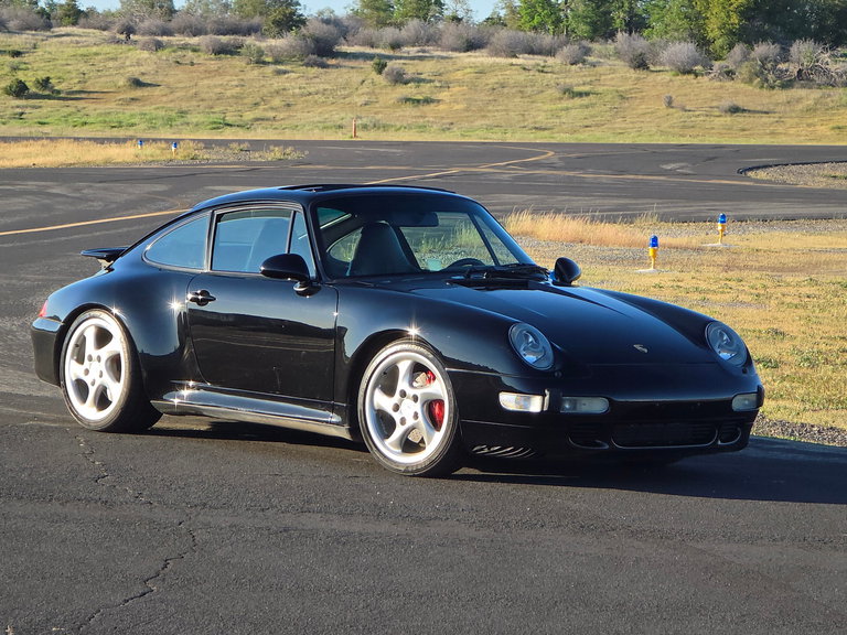 Porsche 993 Carrera 4S