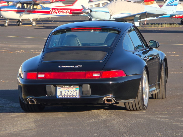 Porsche 993 Carrera 4S
