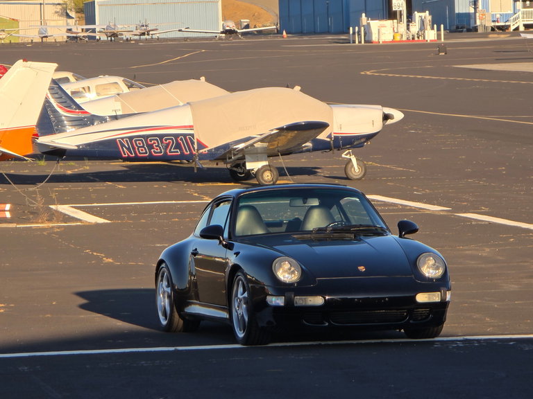 Porsche 993 Carrera 4S