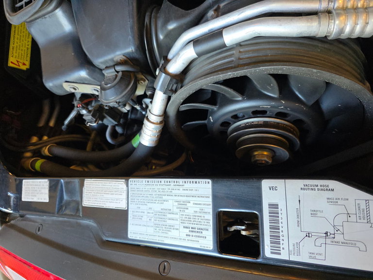 Porsche 993 Carrera 4S