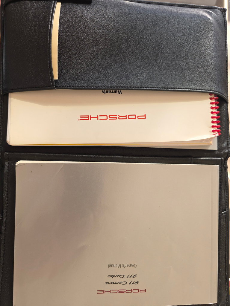 Porsche 993 Carrera 4S