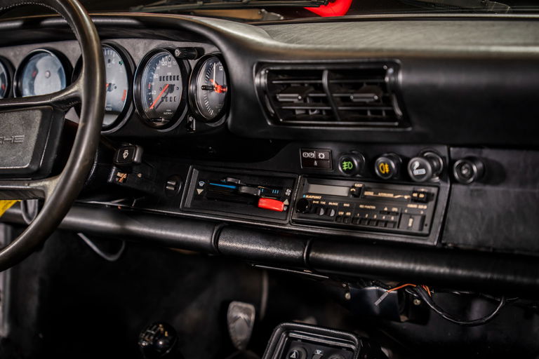 Porsche 911 Carrera 3.2