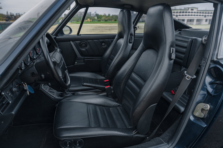 Porsche 964 Carrera 2