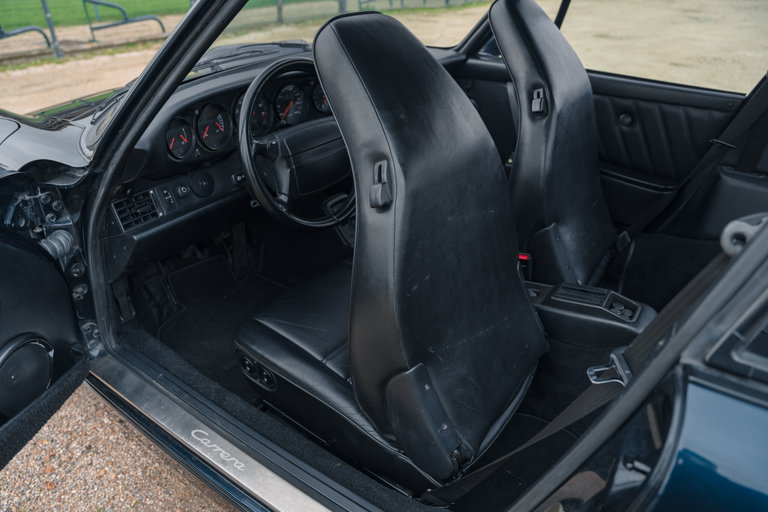 Porsche 964 Carrera 2