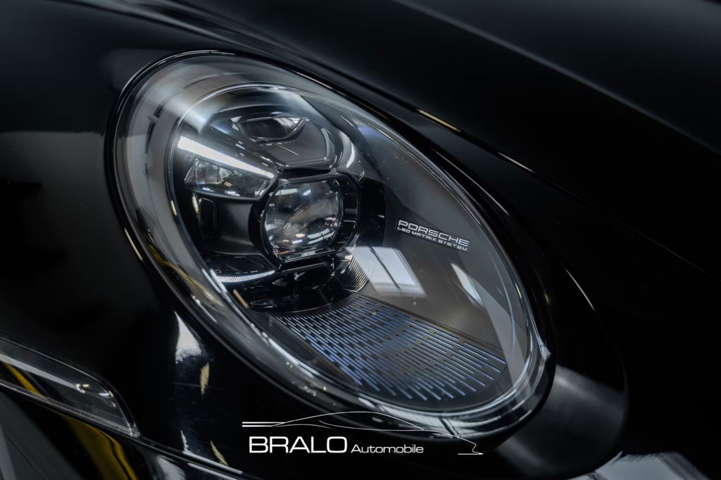 Porsche 992 Carrera GTS