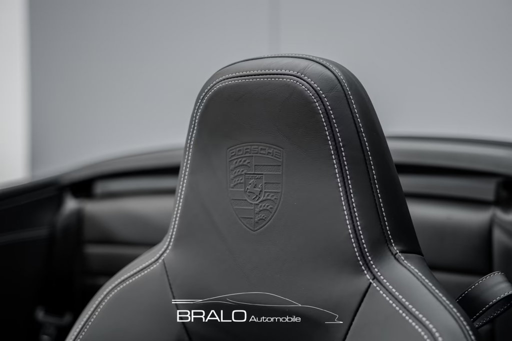 Porsche 992 Carrera GTS