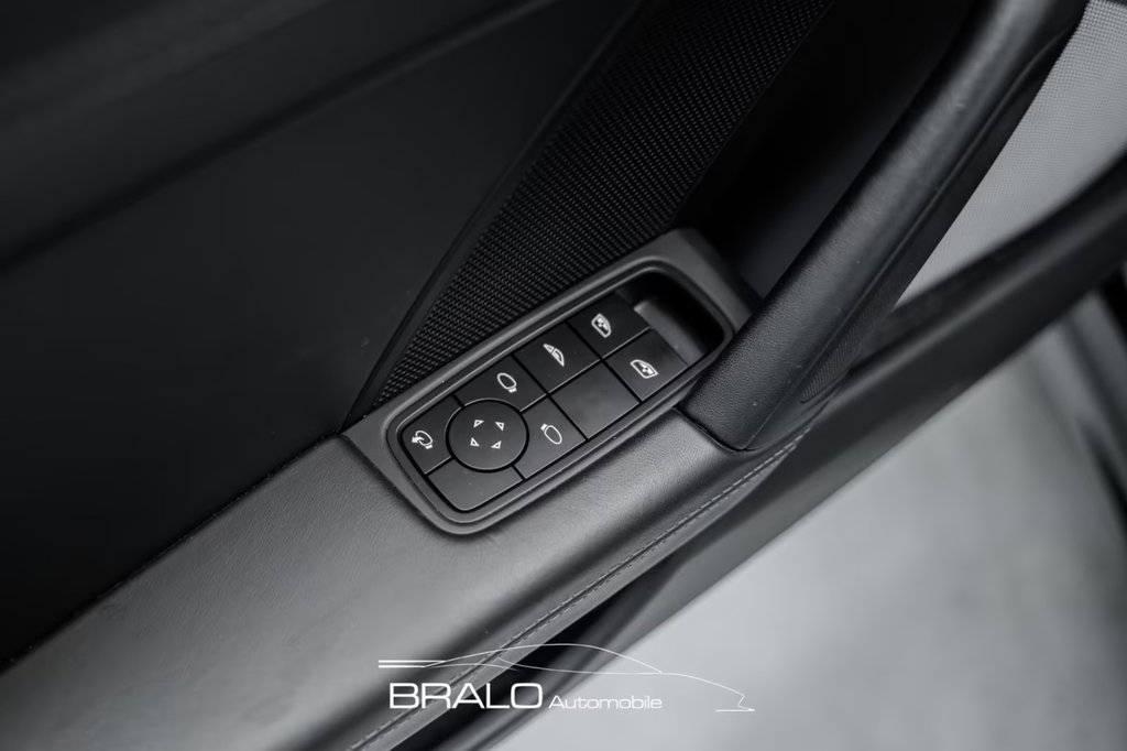 Porsche 992 Carrera GTS