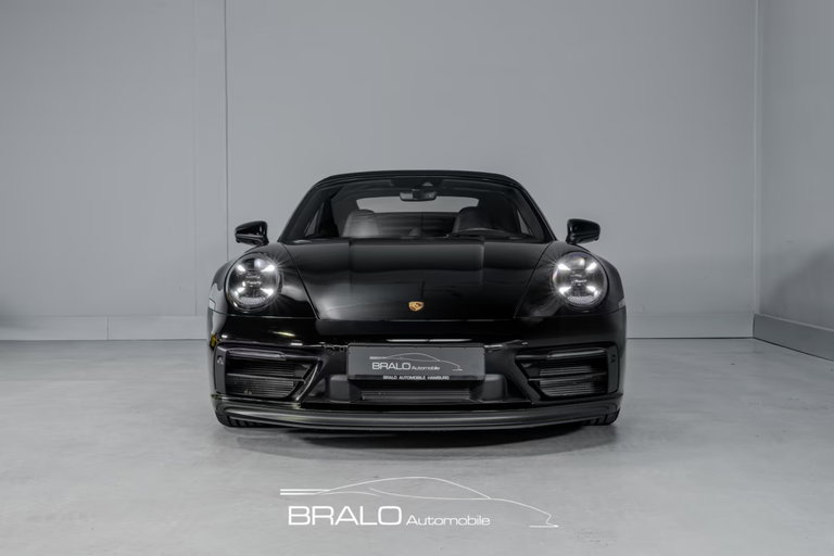 Porsche 992 Carrera GTS