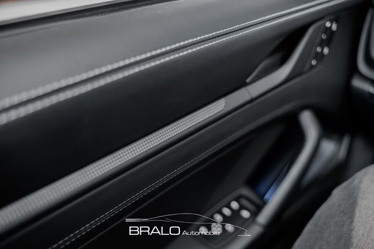 Porsche 992 Carrera GTS