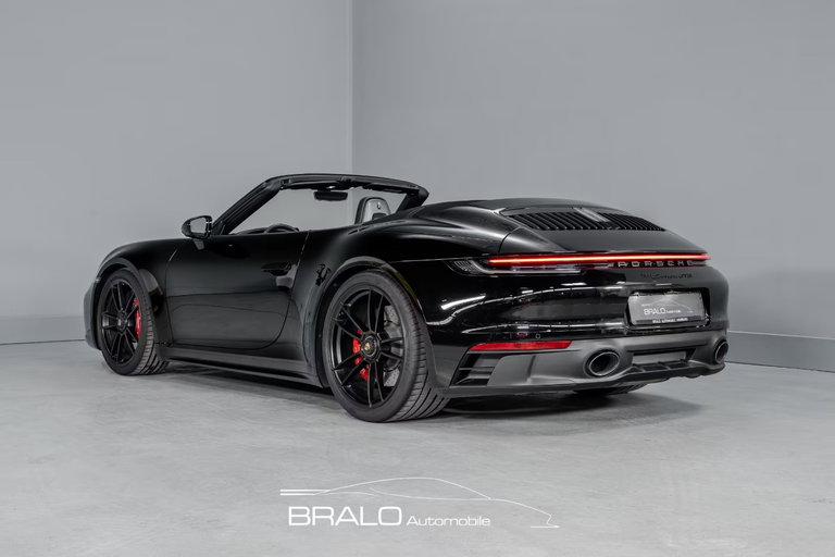 Porsche 992 Carrera GTS